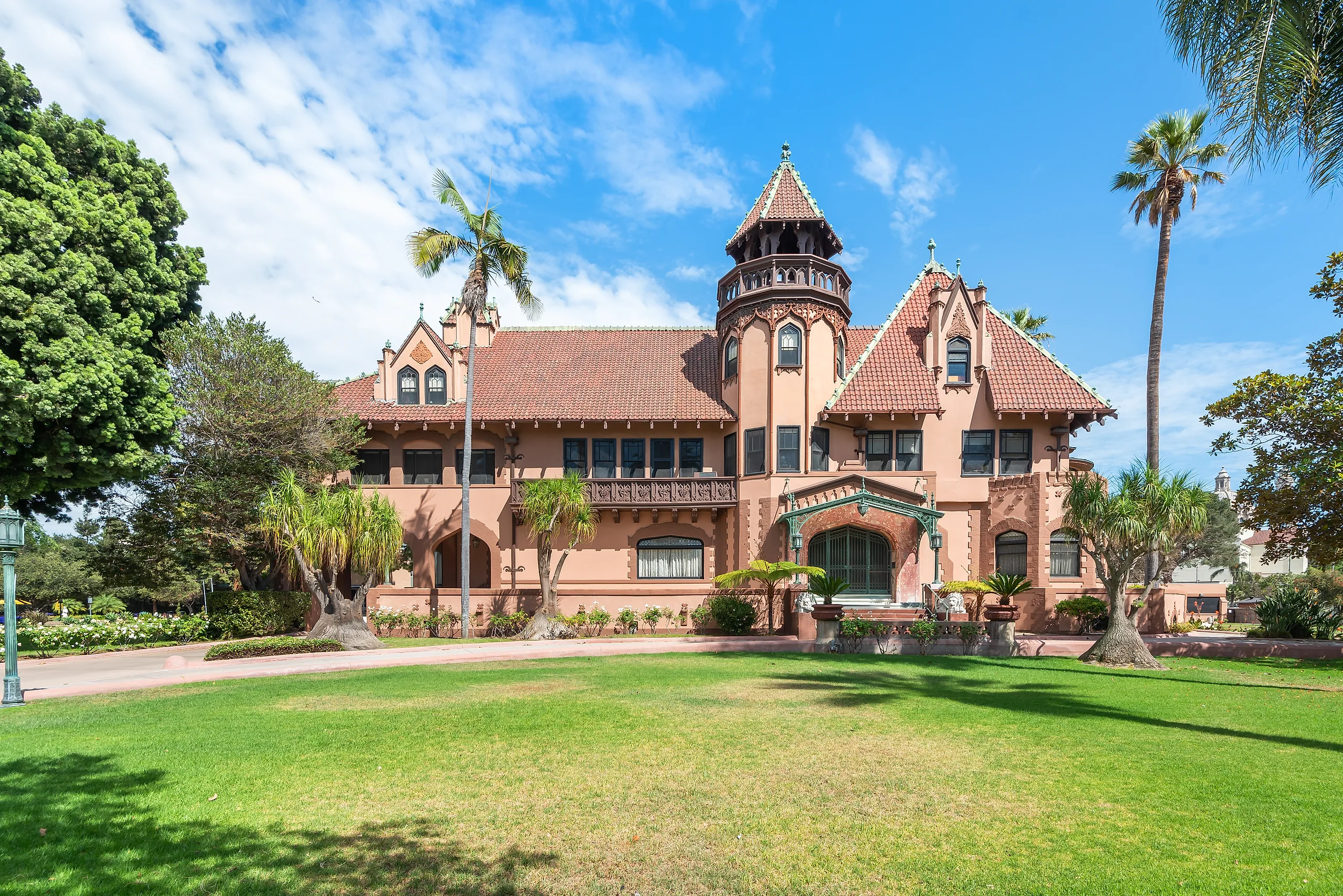 Front exterior of the historic Doheny Mansion on Chester Place