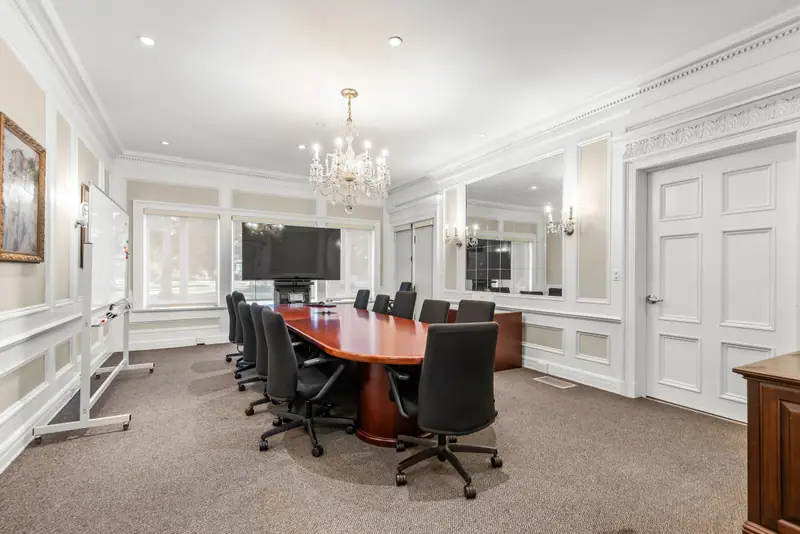 The Building 10 Conference Rooms and Parlor at Mount Saint Mary’s University Doheny Campus — photo 9 of 17