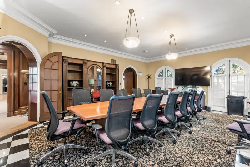 The Building 10 Conference Rooms and Parlor at Mount Saint Mary’s University Doheny Campus — photo 13 of 17