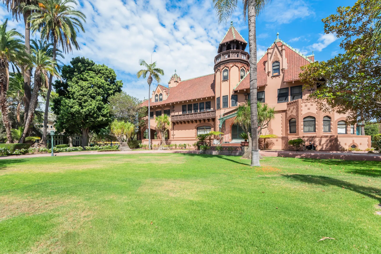 The open lawn in front of the historic Doheny Mansion on Chester Place