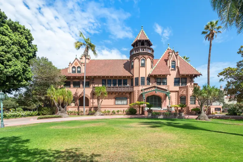Doheny Mansion and its Pompeian Room at Mount Saint Mary’s University Doheny Campus — photo 1 of 38