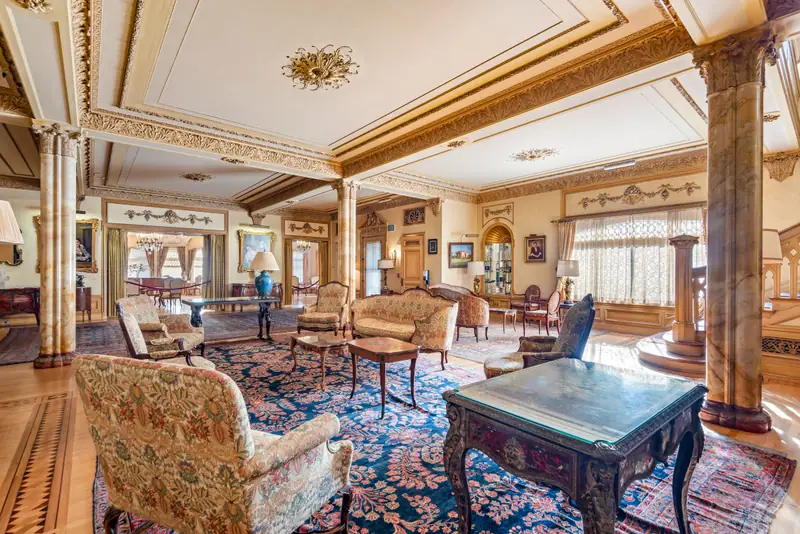 Doheny Mansion and its Pompeian Room at Mount Saint Mary’s University Doheny Campus — photo 29 of 38