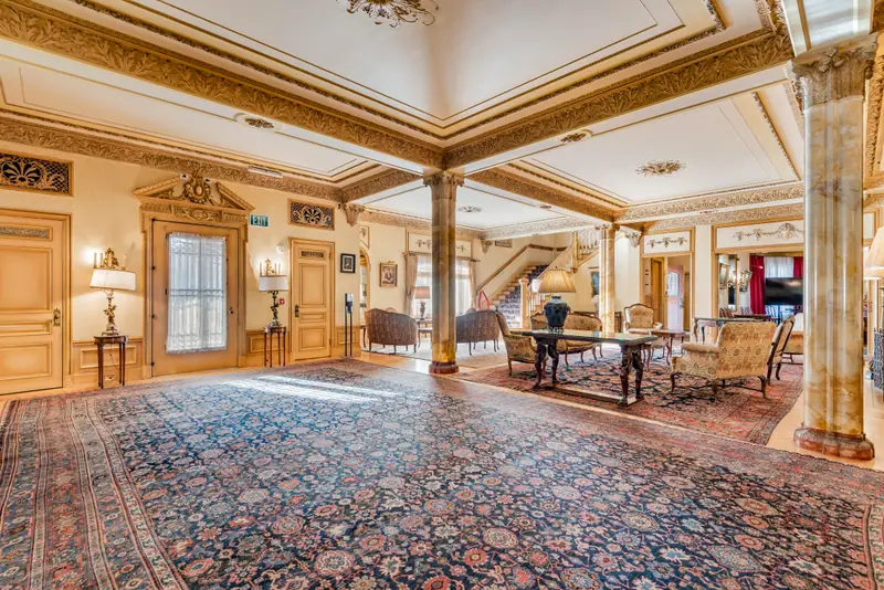 Doheny Mansion and its Pompeian Room at Mount Saint Mary’s University Doheny Campus — photo 36 of 38
