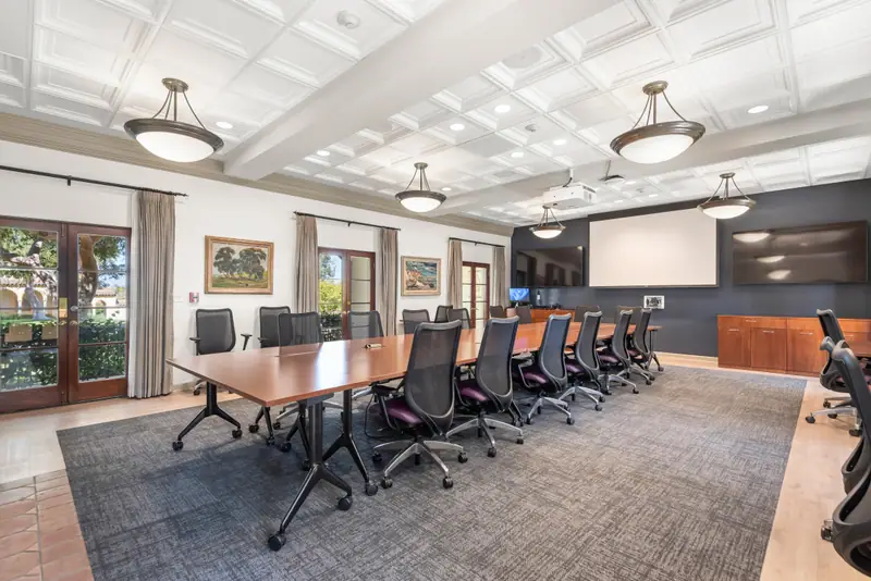 Hannon Parlor at Mount Saint Mary’s University Chalon Campus — photo 3 of 5