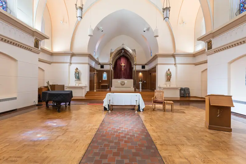 Mary Chapel at Mount Saint Mary’s University Chalon Campus — photo 5 of 22
