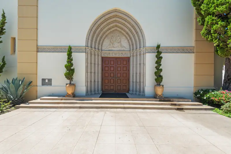 Mary Chapel at Mount Saint Mary’s University Chalon Campus — photo 20 of 22